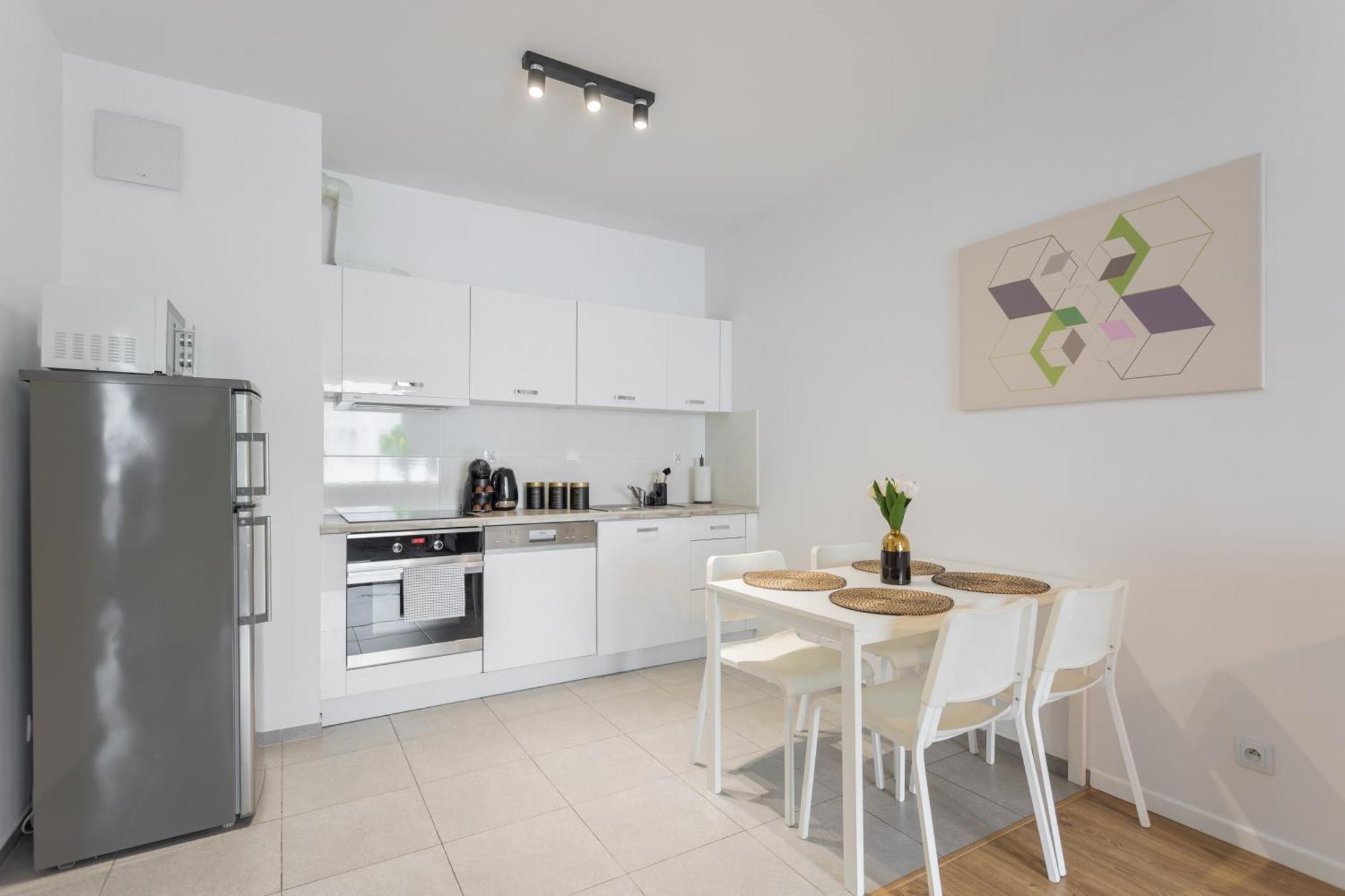 Urban Chic - Pereca - Rondo Onz - Luxury Warsaw Stays - 14 People Экстерьер фото