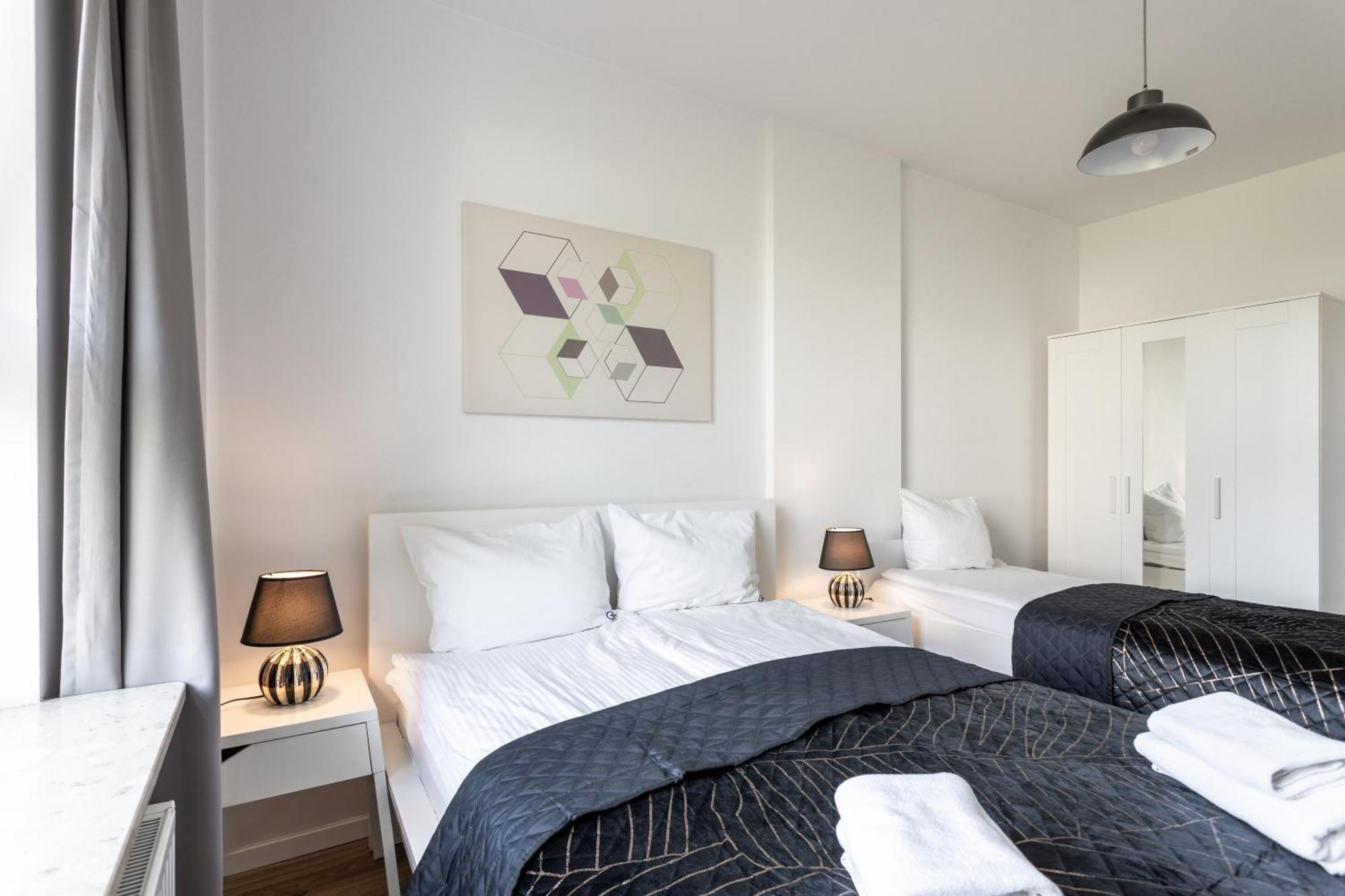 Urban Chic - Pereca - Rondo Onz - Luxury Warsaw Stays - 14 People Экстерьер фото